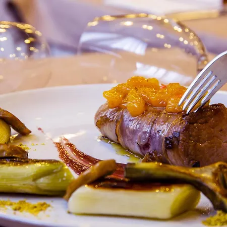 Les Jumeaux Hotel 3*