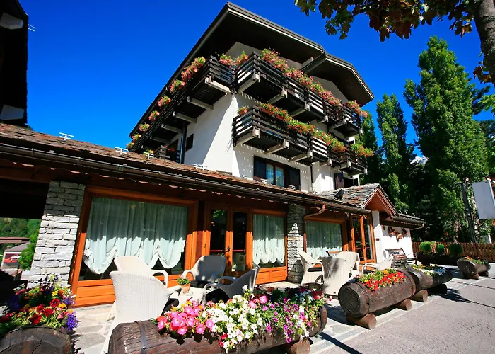 Les Jumeaux 3* Courmayeur