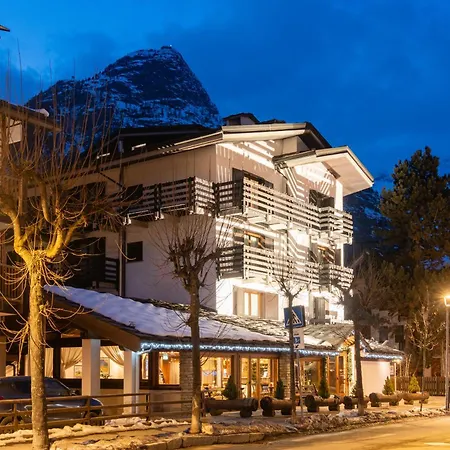 Les Jumeaux Hotel Courmayeur