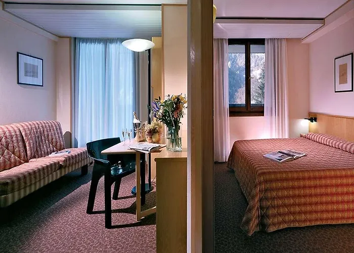 Otel Les Jumeaux Courmayeur