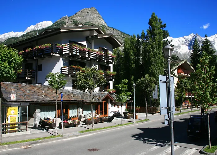 Les Jumeaux Courmayeur