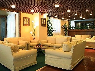 Les Jumeaux Otel Courmayeur