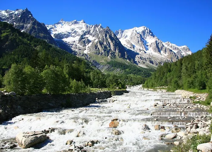 Les Jumeaux Courmayeur